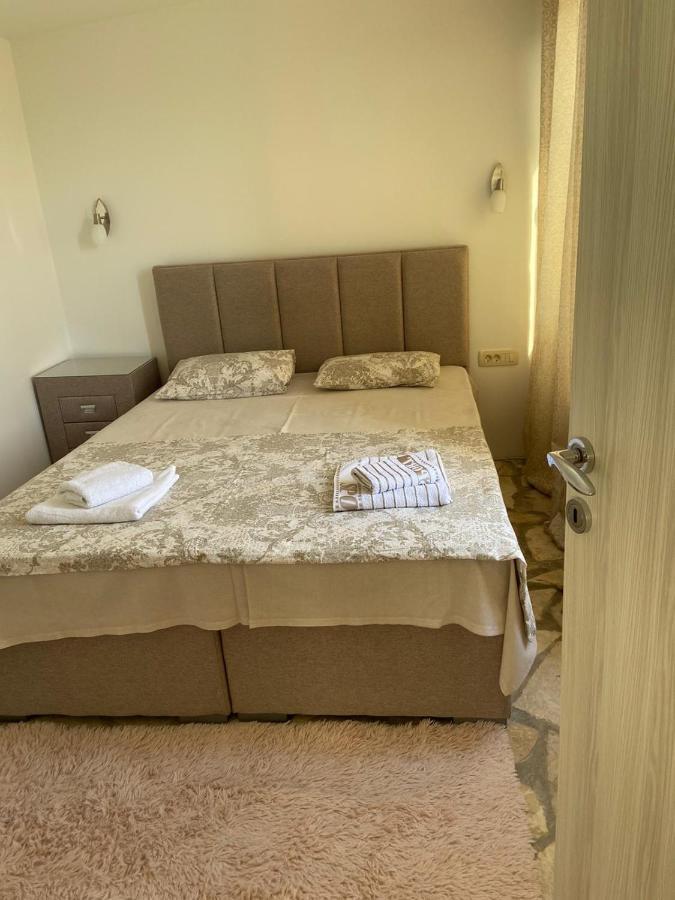 Apartments Bibic Budva Bagian luar foto