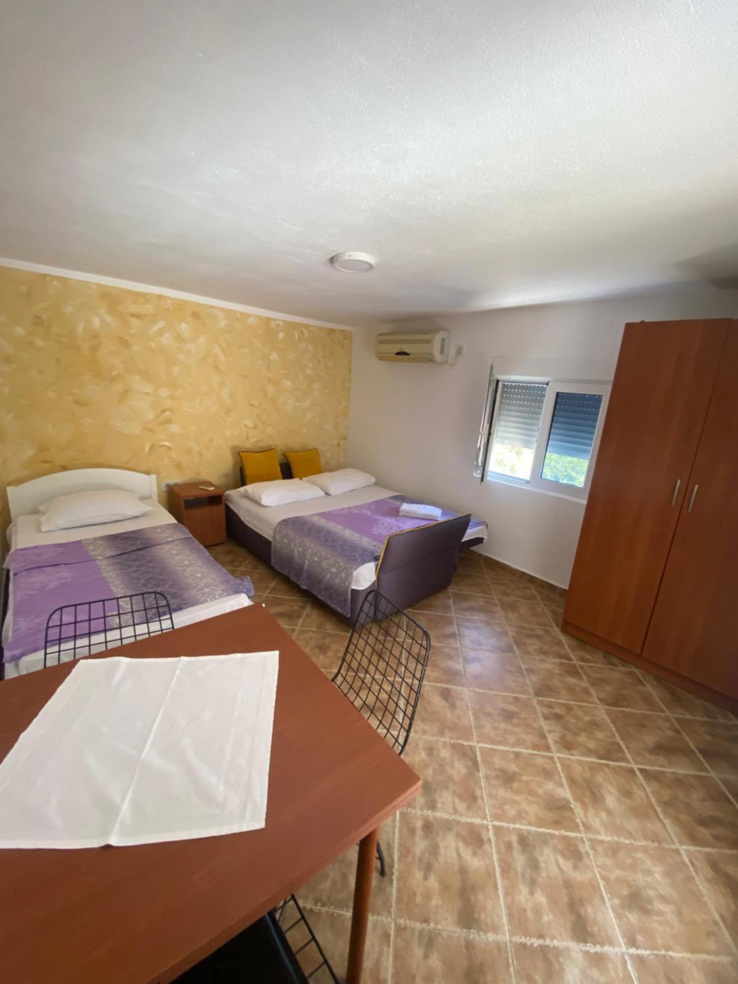 Apartments Bibic Budva Bagian luar foto