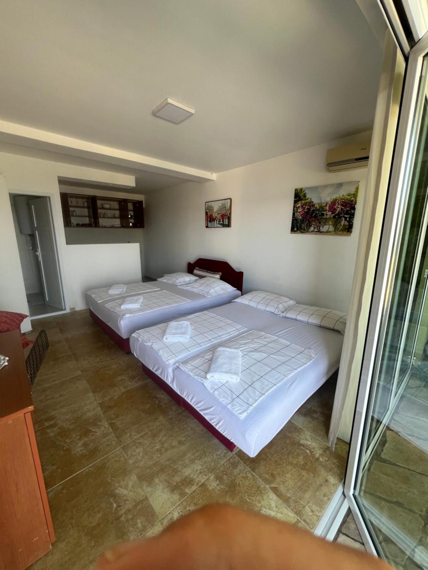 Apartments Bibic Budva Bagian luar foto