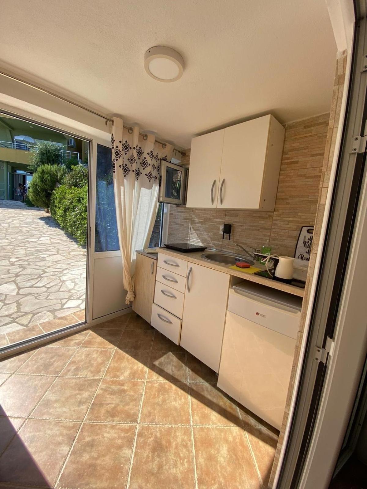 Apartments Bibic Budva Bagian luar foto