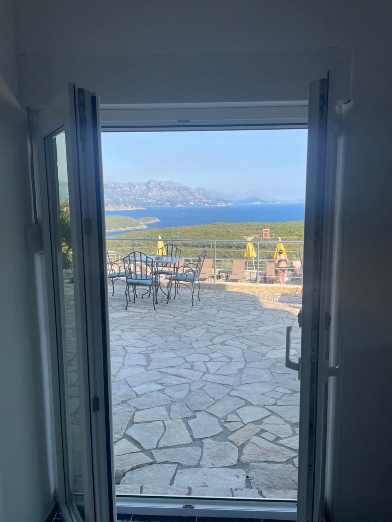 Apartments Bibic Budva Bagian luar foto