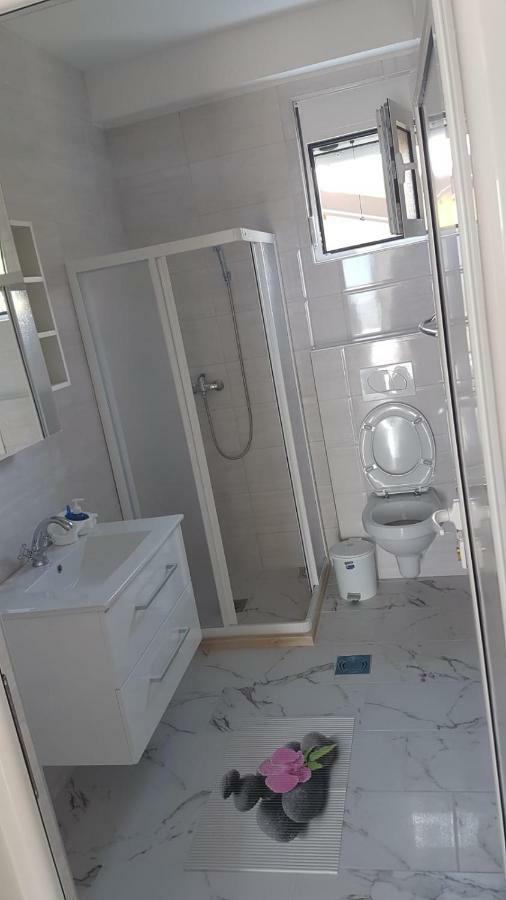 Apartments Bibic Budva Bagian luar foto